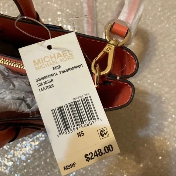 MICHAEL MICHAEL KORS Mae small Messenger Bag - Picture 7 of 8